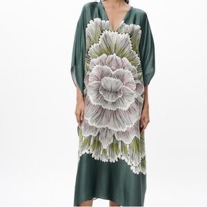 ZARA FLOWY SATIN MAXI DRESS kimono